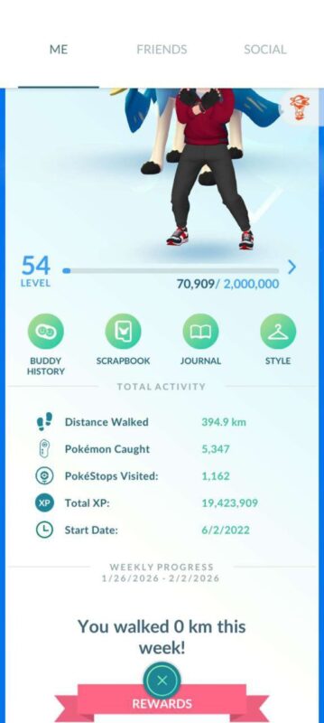 Level 54 Pokemon GO account with Shiny Rayquaza