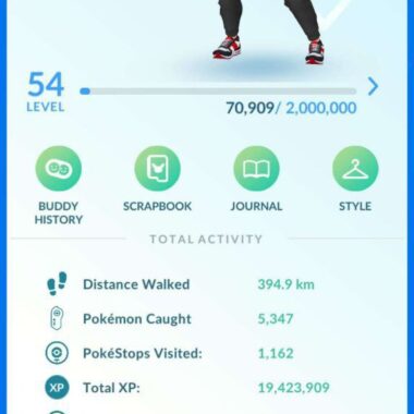 Level 54 Pokemon GO account with Shiny Rayquaza