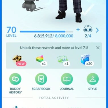 Level 70 Pokémon GO trainer profile page showing 92.6 million total XP and Marshadow buddy for account ID 572a.